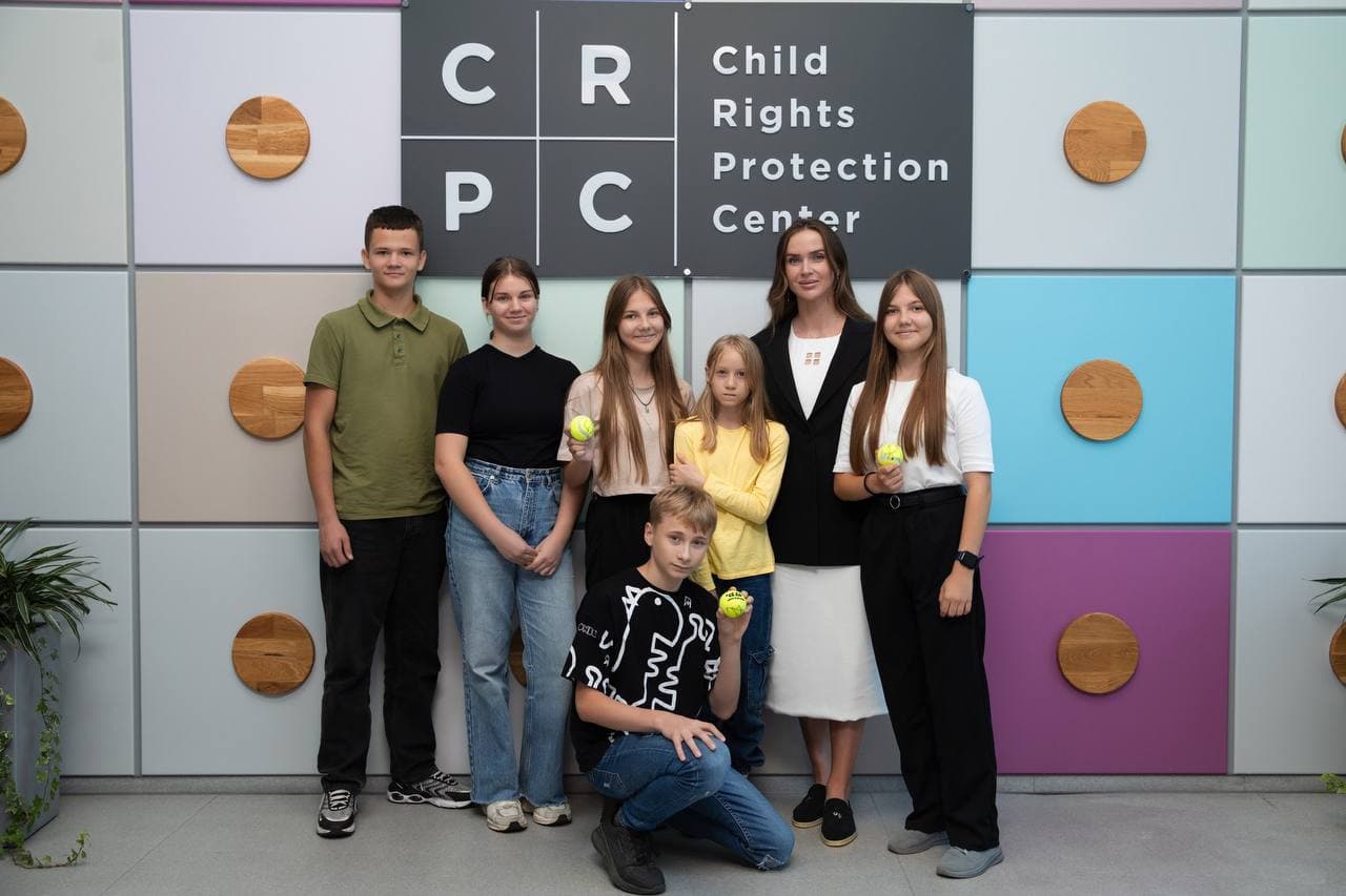 Renowned Ukrainian tennis star Elina Svitolina meets children returned from Russian deportation